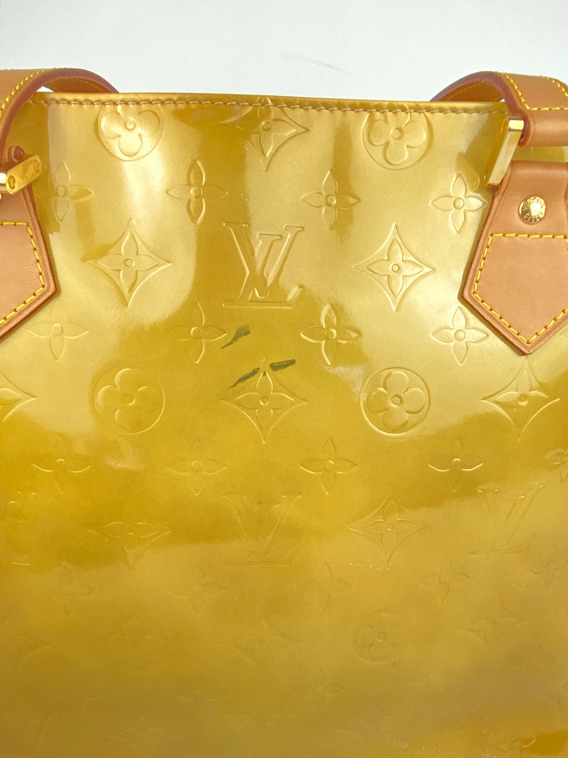 LOUIS VUITTON - HOUSTON MONOGRAM VERNIS YELLOW