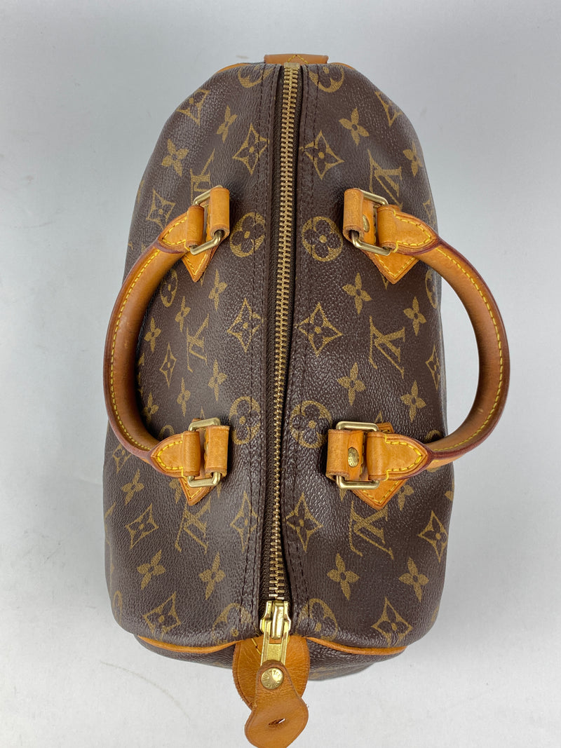 LOUIS VUITTON - MONOGRAM SPEEDY 25 BAG