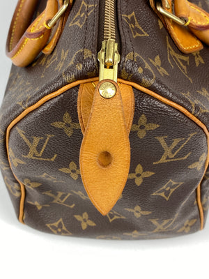 LOUIS VUITTON - MONOGRAM SPEEDY 25 BAG