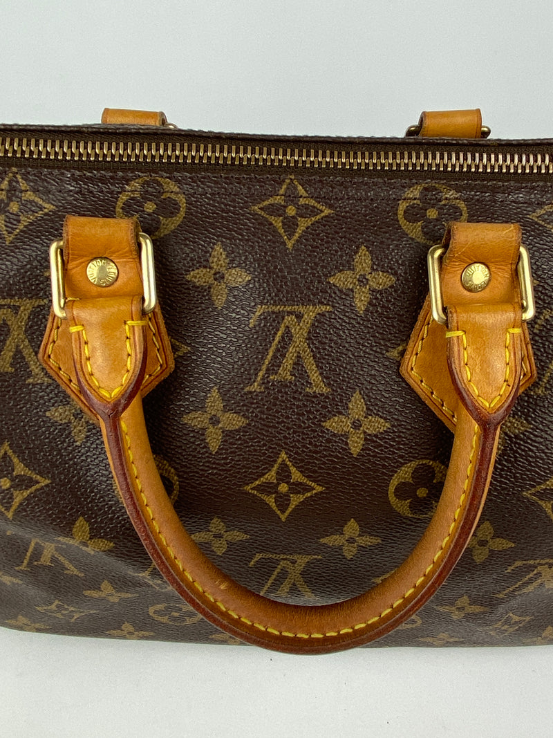 LOUIS VUITTON - MONOGRAM SPEEDY 25 BAG
