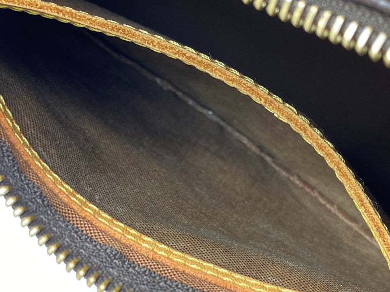 LOUIS VUITTON - MONOGRAM SPEEDY 25 BAG
