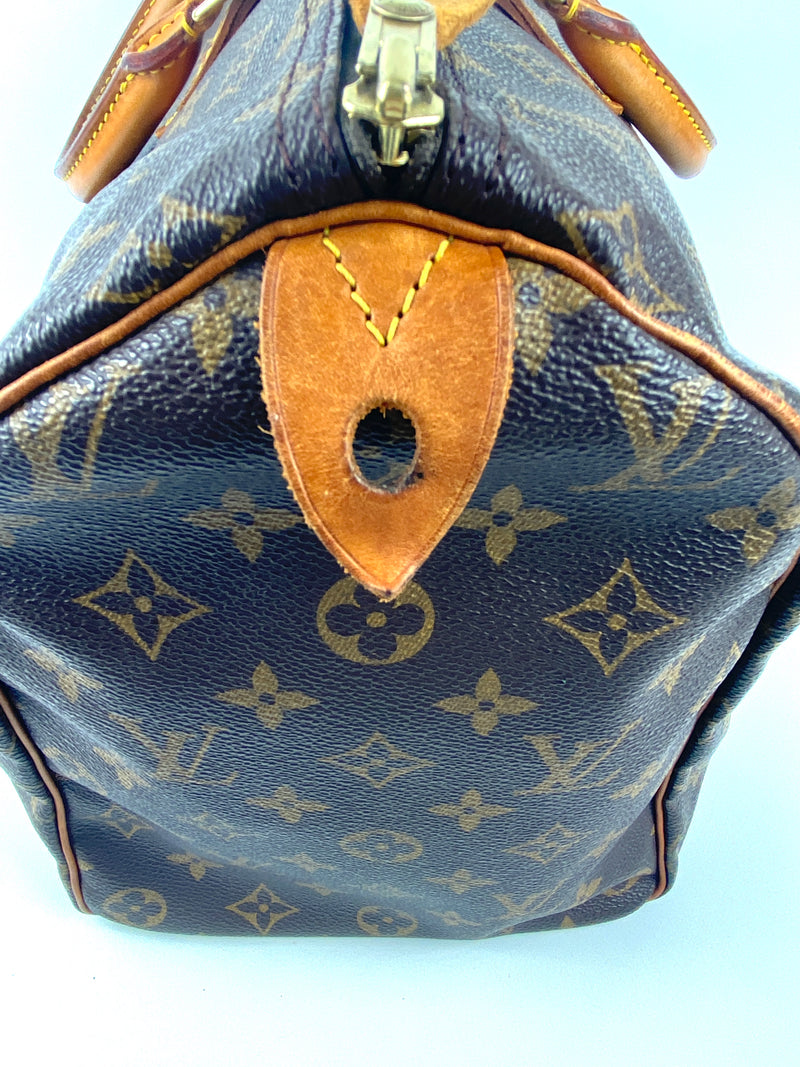 LOUIS VUITTON - MONOGRAM SPEEDY 40 BAG - YR 1997