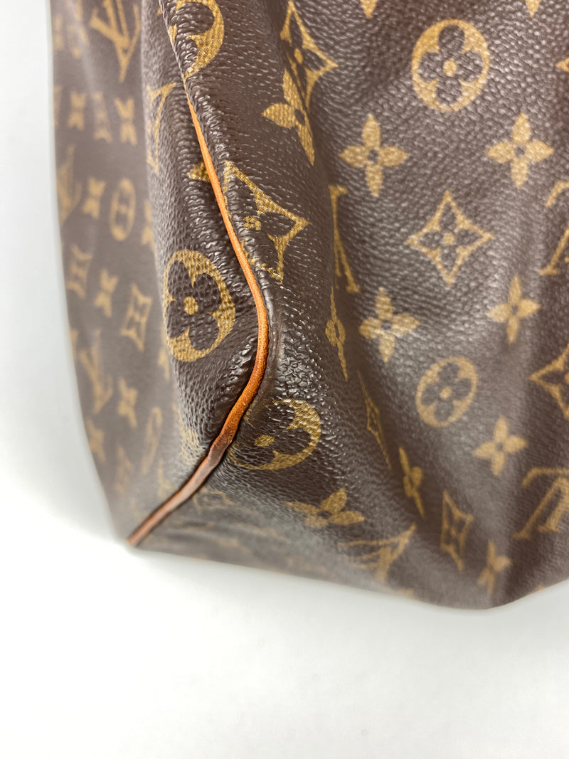LOUIS VUITTON - MONOGRAM SPEEDY 40 BAG - YR 1997