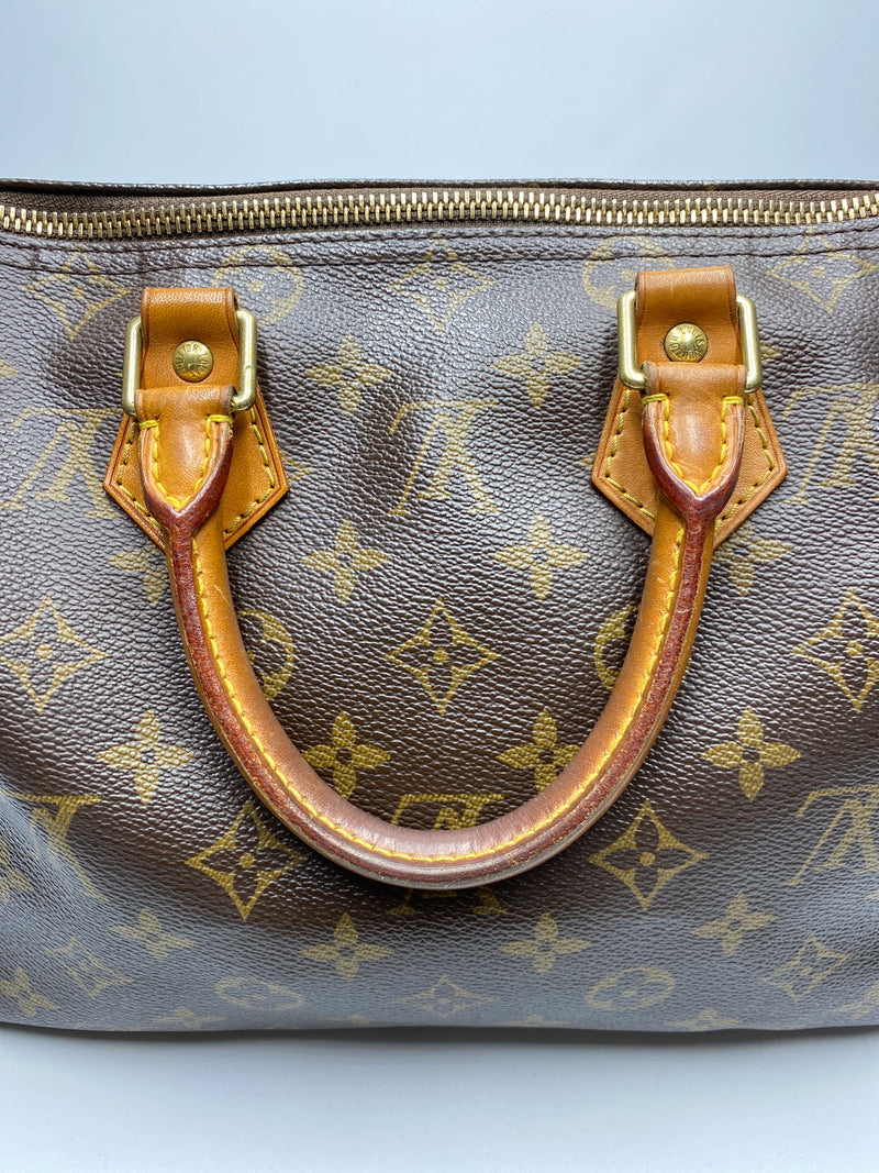 LOUIS VUITTON - MONOGRAM SPEEDY 25 BAG - VINTAGE Year 2005