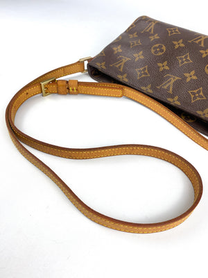 LOUIS VUITTON - TROTTEUR CROSS BODY BAG MONOGRAM CANVAS