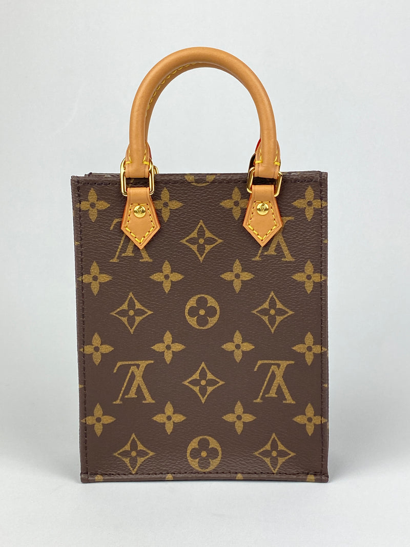 LOUIS VUITTON - PETIT SAC PLAT IN MONOGRAM CANVAS