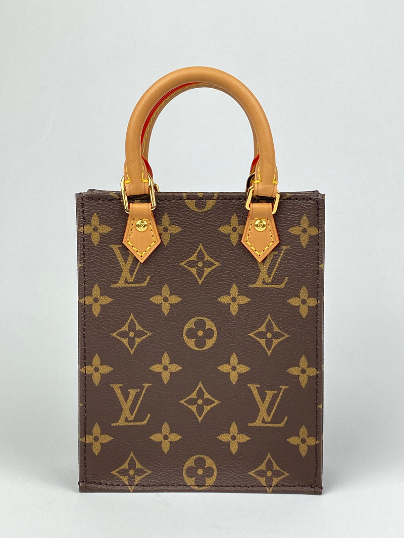 LOUIS VUITTON - PETIT SAC PLAT IN MONOGRAM CANVAS