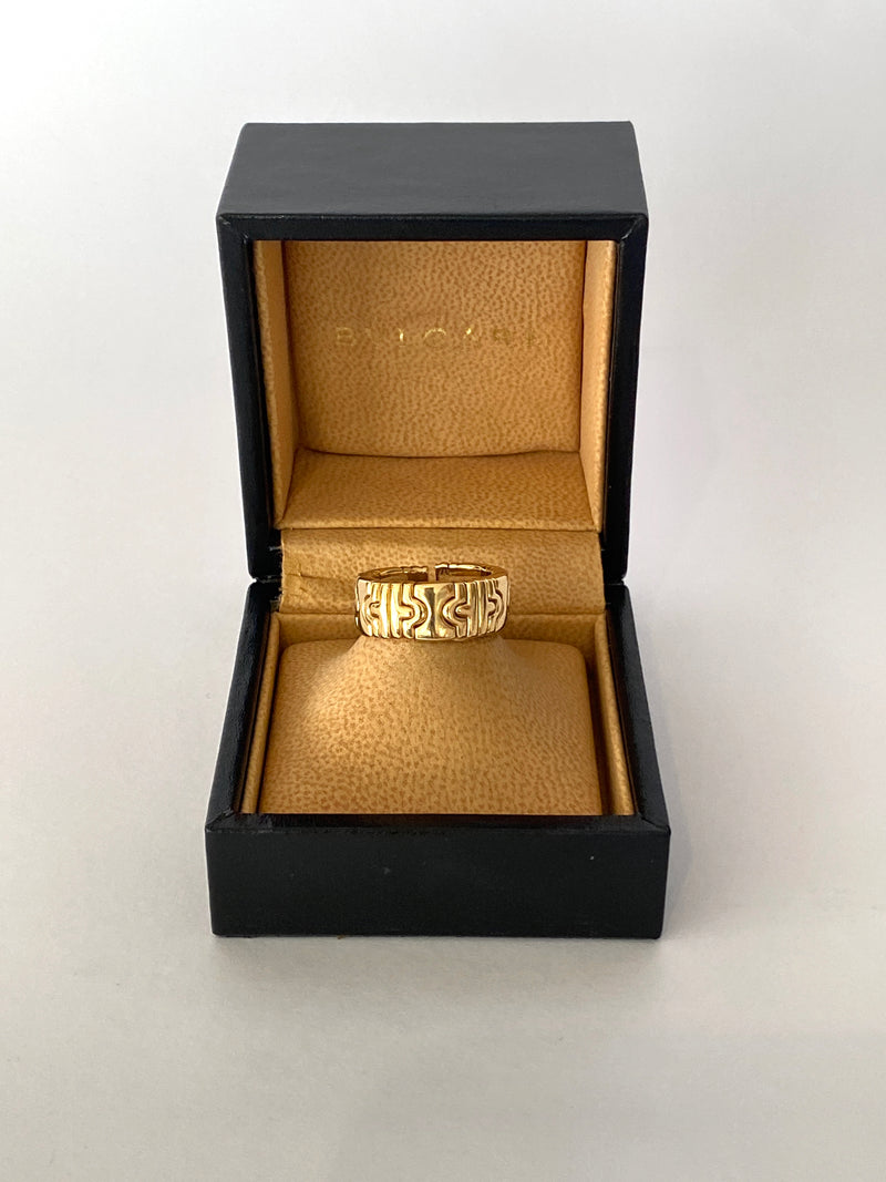 BVLGARI - PARENTISI RING IN 18 KARAT YELLOW GOLD - VINTAGE