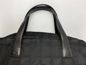 CHANEL - TRAVEL LINE BAG SATCHEL IN BLACK NYLON