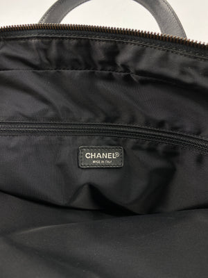 CHANEL - TRAVEL LINE BAG SATCHEL IN BLACK NYLON