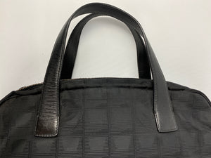 CHANEL - TRAVEL LINE BAG SATCHEL IN BLACK NYLON