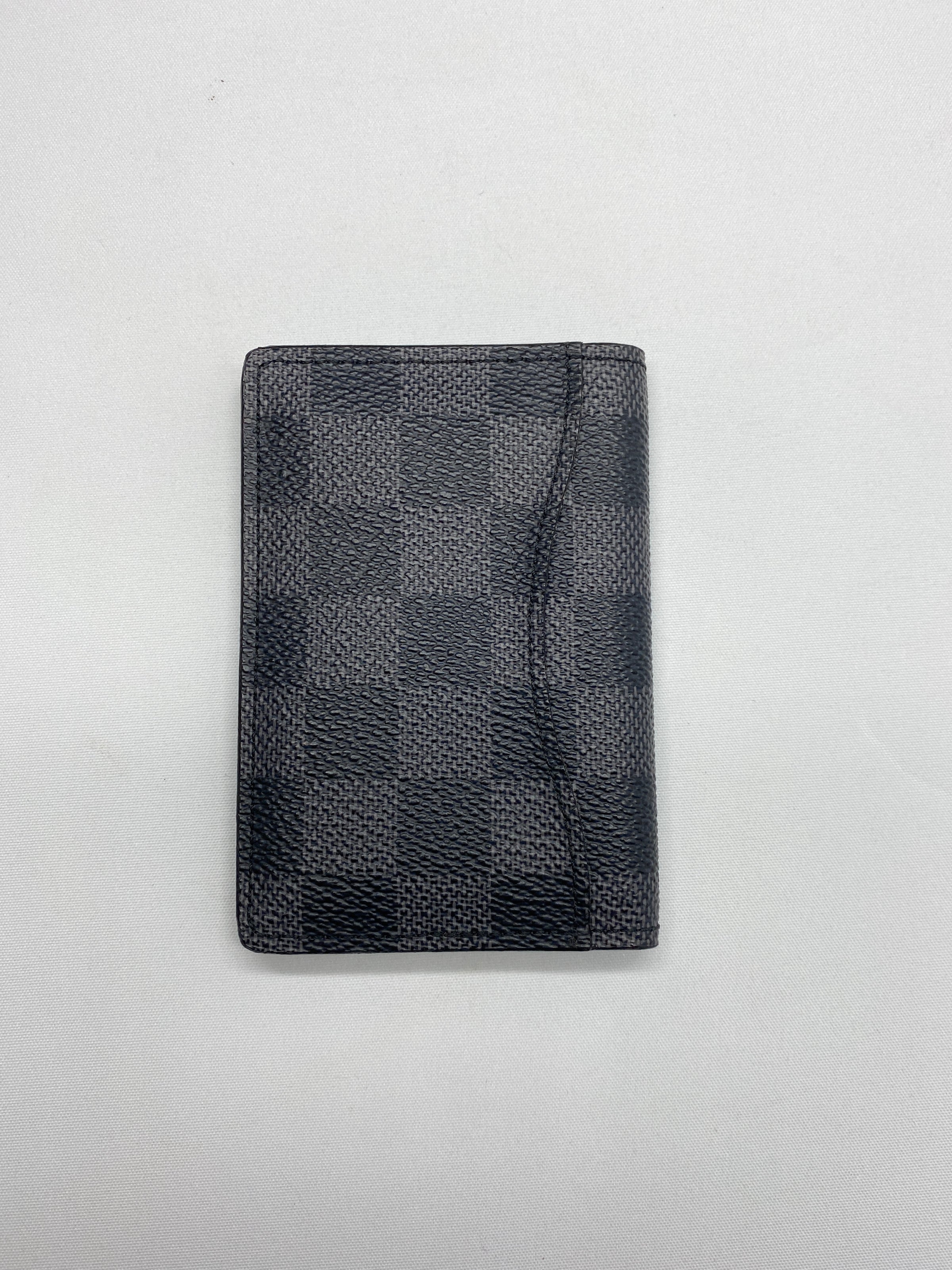Pre-owned Louis Vuitton Pocket Organizer Damier Graphite Giant (3 Card  Slot) White