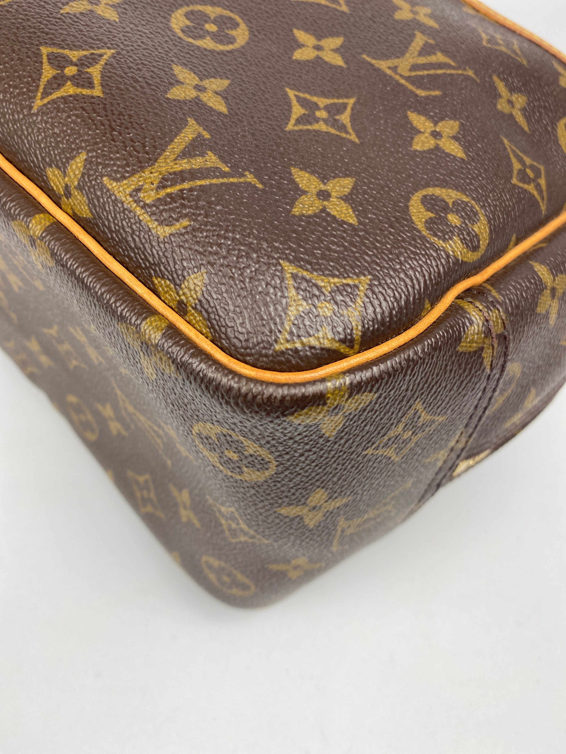 Louis Vuitton Deauville (Bowling Vanity) *No Key Women's Handbag M47270  Monogram (Brown) | eLADY Globazone