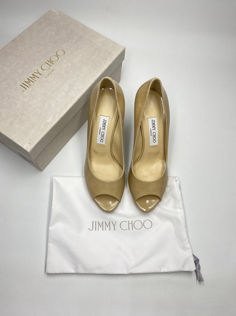 JIMMY CHOO - LUNA NUDE PATENT LEATHER PEEP TOE PLATFORM PUMPS  - SZ 38 - NEW IN BOX